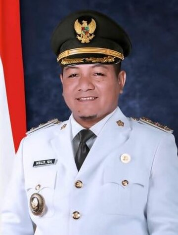 Daftar Wakil Bupati Banggai Laut