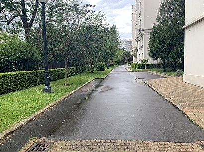 Comment aller à Allée Marie Laurent en transport en commun - A propos de cet endroit