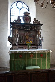 Altar of Rute church, 2009-08-11.jpg