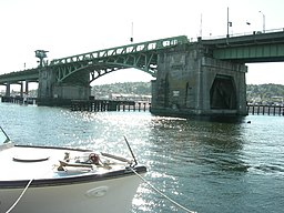 English: Ballard Bridge seen from Seattle Maritime Academy