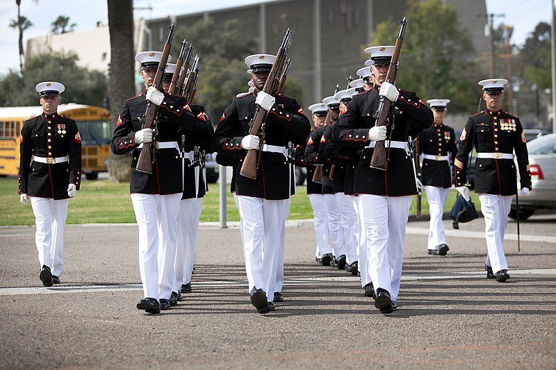 File:Battle Color brings brass and bayonets to Pendleton 130315-M-LM776-062.jpg