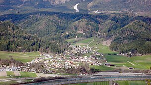 Blick von Süden auf Baumkirchen