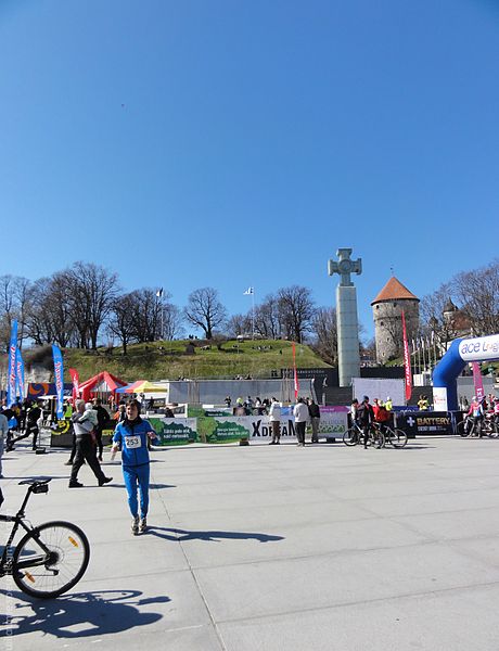 File:Bike event on Vabaduse Valjak (7954656612).jpg