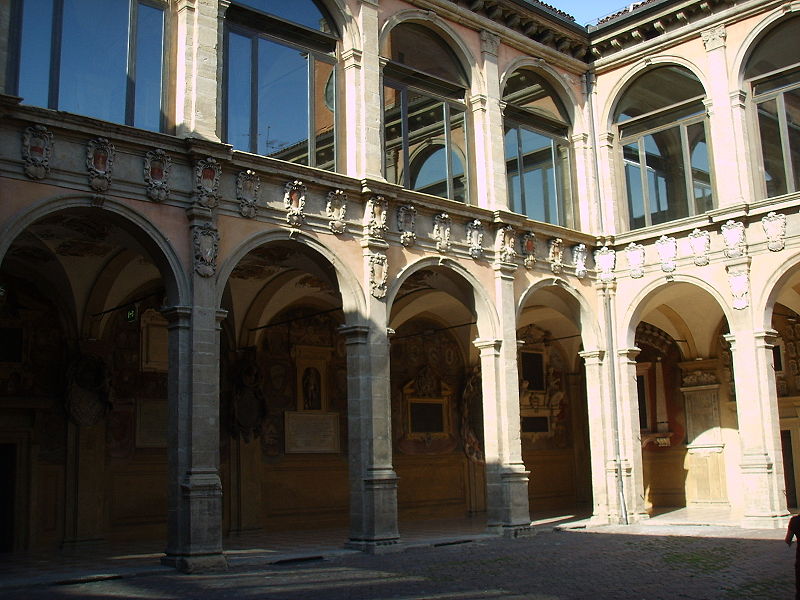 File:Bologna, Archiginnasio 04.JPG