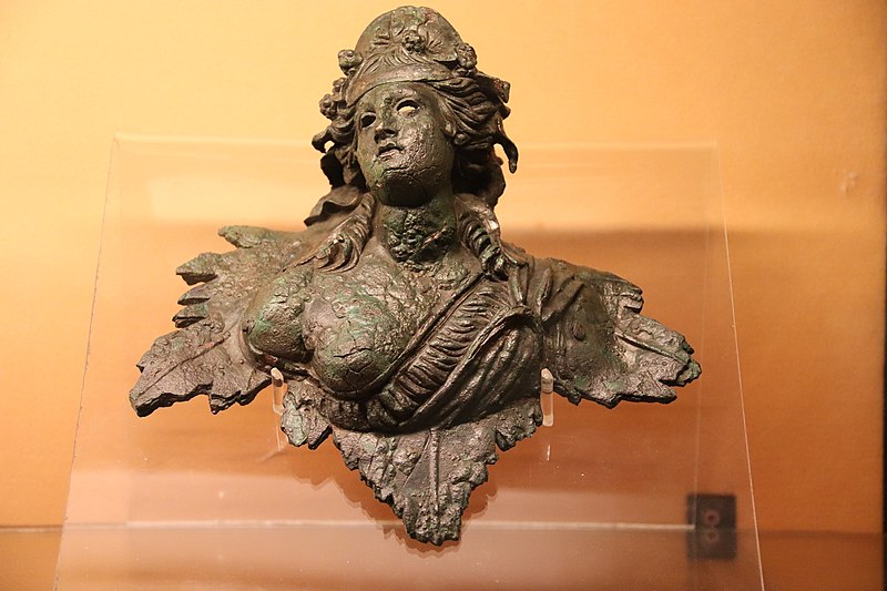 File:Bronze Artifact from Pompeii (48445983091).jpg
