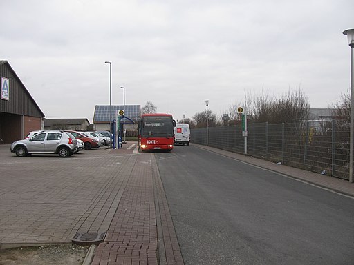 Bushaltestelle Görlitzer Straße, 1, Calden, Landkreis Kassel
