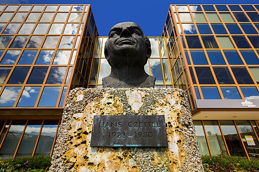 Bust Hans Czettel, Ternitz Stadtzentrum