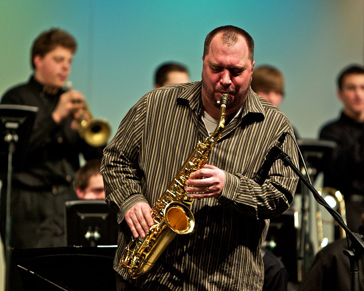 File:Caleb Chapman at the Peaks Jazz Festival.jpg