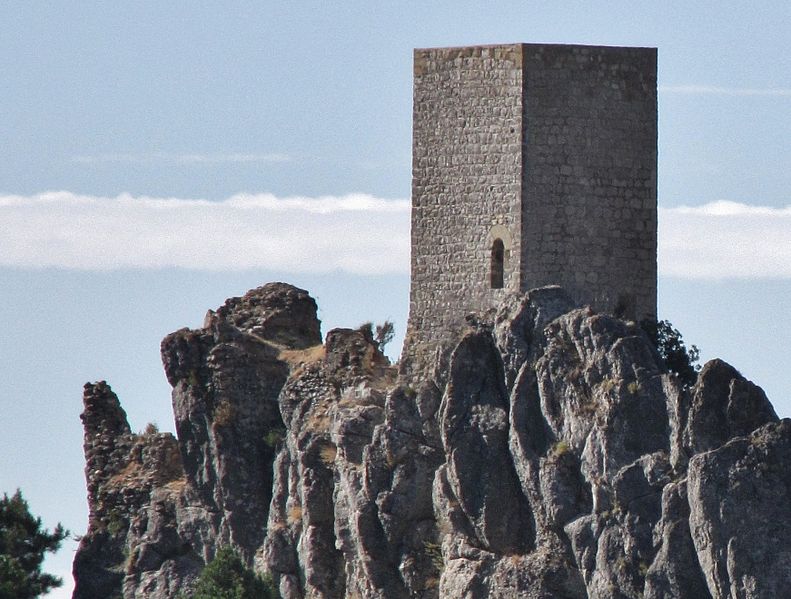 File:Castillo de Tíscar (Provincia de Jaén)---10.jpg