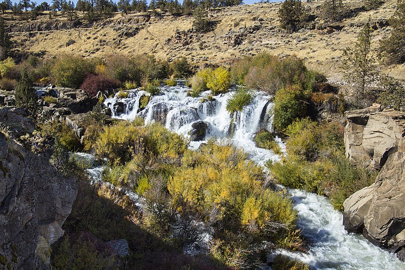 File:Cline Falls, Deschutes River, Oregon.jpg