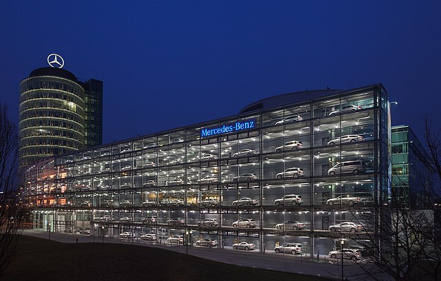 Mercedes-Benz dealer in Munich, Germany