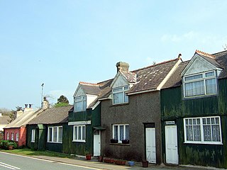 <span class="mw-page-title-main">Croes-goch</span> Human settlement in Wales