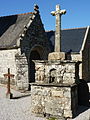 Golgata i kapellet i Rosquelfen