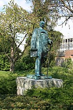 Düren monument no.  1-058, Theodor-Heuss-Park (213) .jpg