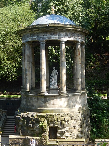 File:DSCN4168 St Bernard's Well from Dean Gardens.jpg