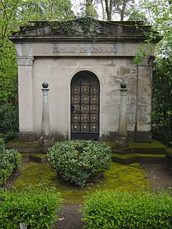 Ehrenhard Family Tomb (2016)