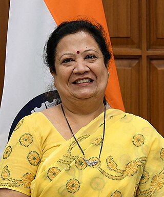 <span class="mw-page-title-main">Darshana Jardosh</span> Indian politician and Minister