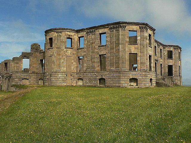 Downhill House ruins in 2006