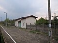 English: Train station in Dubielno (Świecie county), Poland Polski: Stacja kolejowa w Dubielnie (powiat świecki), województwo kujawsko-pomorskie Camera location 53° 30′ 30.6″ N, 18° 33′ 22.32″ E  View all coordinates using: OpenStreetMap