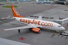 easyJet 737-700 (or -300?)