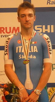 Elia Viviani in maglia azzurra nel 2011.