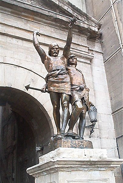 File:Estàtua d'Indíbil i Mandoni.jpg