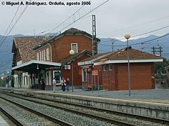 Stazione di Orduna.  Agosto 2006.