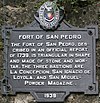 Historischer Marker für das Fort von San Pedro (Perspektive korrigiert) .jpg