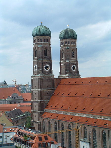 File:Frauenkirche from Town Hall.JPG