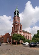 Frederiksstad: Beliggenhed, Historie, Kirker og kirkesamfund