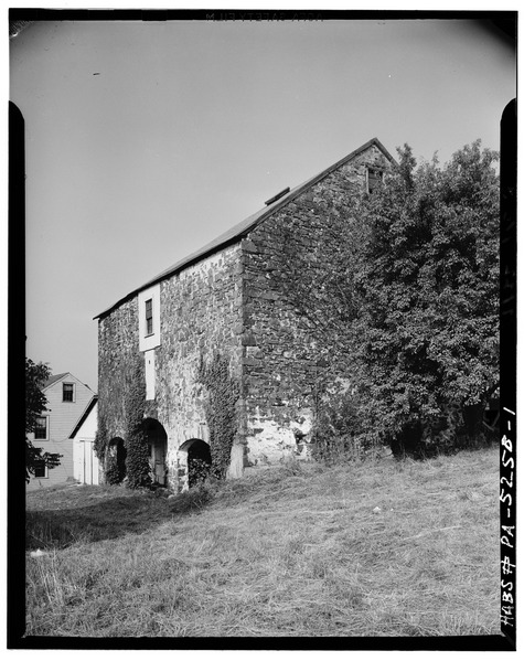 File:GENERAL VIEW - Stone Barn, Germantown Pike vicinity, Lower Providence Township, Port Providence, Montgomery County, PA HABS PA,46-PROVL,3A-1.tif