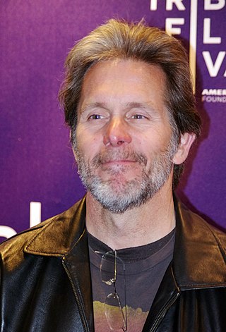 Fortune Salaire Mensuel de Gary Cole Combien gagne t il d argent ? 10 000,00 euros mensuels