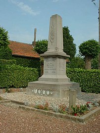 Le monument aux morts.