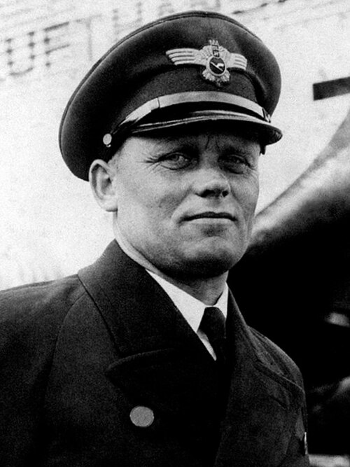 General Hans Baur, Hitler's personal pilot