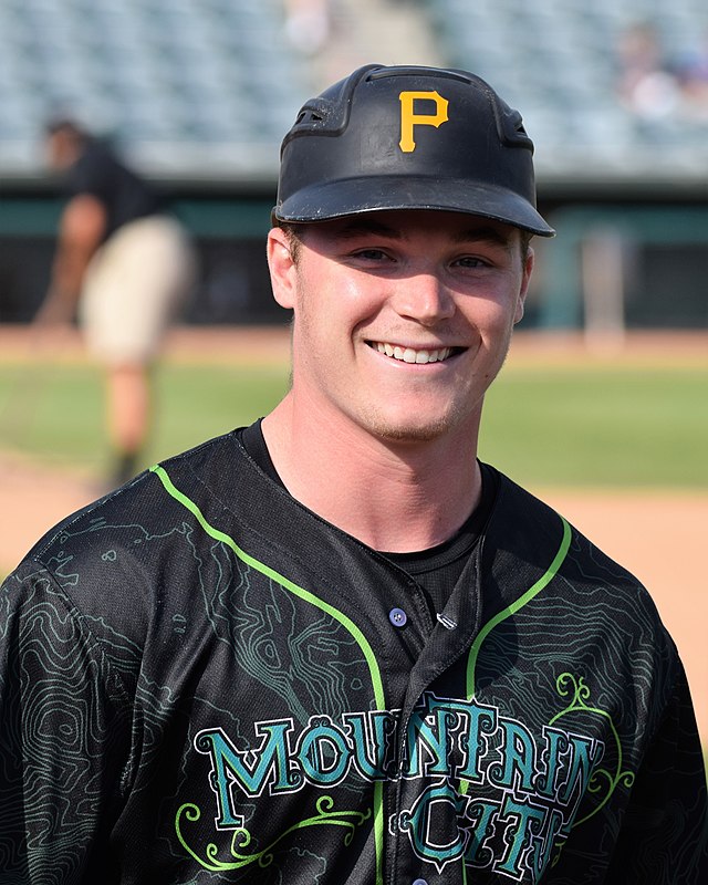 MAJOR LEAGUE BASEBALL: Pirates draft Louisville catcher Davis at