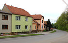 Čeština: Ulice Na Hrázi v Němčicích, části Ivančic English: Na Hrázi street in Němčicíce, part of Ivančice, Czech Republic.