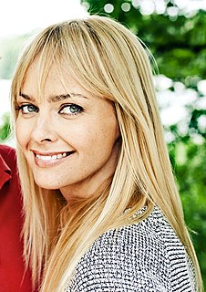 <span class="mw-page-title-main">Izabella Scorupco</span> Polish-Swedish actress, singer and model (born 1970)