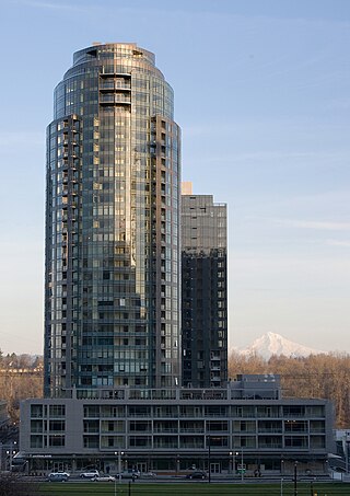 <span class="mw-page-title-main">John Ross Tower</span> Residential building in Portland, Oregon, U.S.