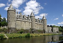 Josselin Castle in Brittany, France Josselin (Morbihan). (35888195951).jpg