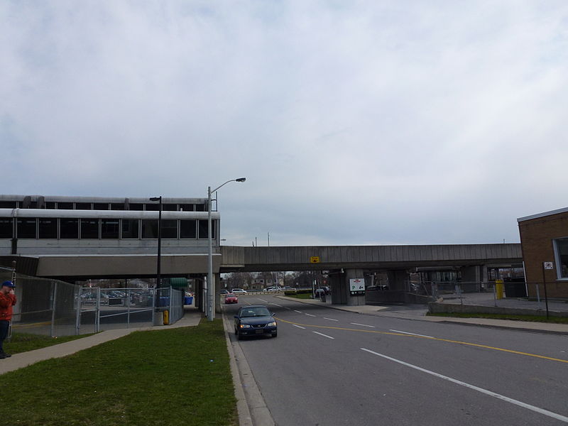 File:Kennedy will be one of Eglinton Crosstown LRT stations, GPS embedded, taken 2013 04 25 (2).JPG