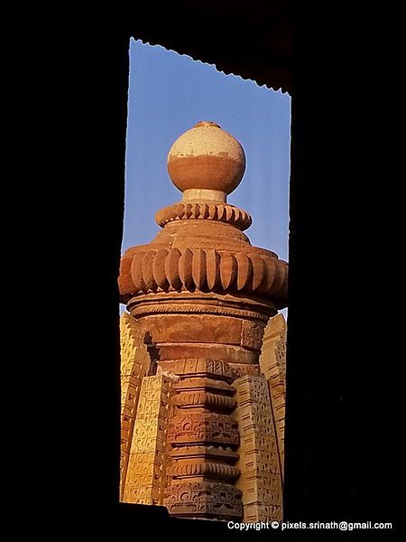 File:Khajuraho Group of Monuments,Khajuraho,Madhya Pradesh,India (12).jpg