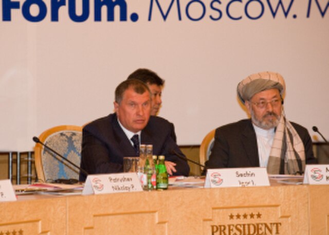 Abdul Karim Khalili with Deputy Prime Minister of Russia Igor Sechin, May 14, 2009, Moscow.