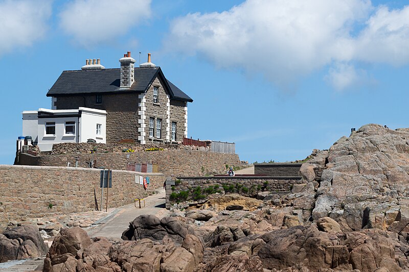 File:La Corbiere Jersey 2014 03.jpg