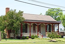 Laird Cottage in 2011, built in 1870. Laird Cottage in Demopolis.JPG