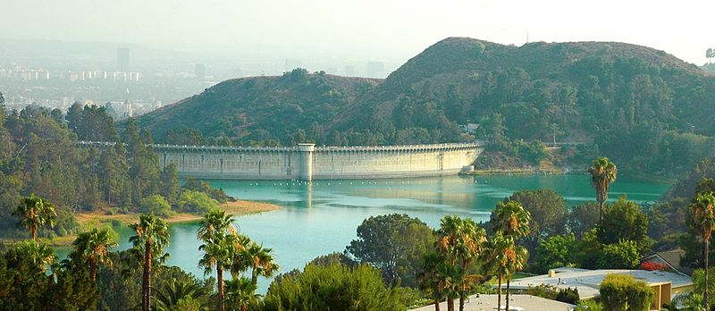 File:Lake Hollywood Reservoir by clinton steeds.jpg