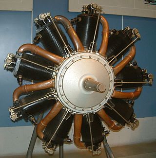<span class="mw-page-title-main">Rotary engine</span> Internal combustion engine with cylinders rotating around a stationary crankshaft