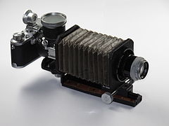 Leica IIIc with bellows