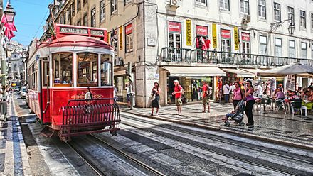 The pedestrianized Rua Augusta may be touristy, but nonetheless can be a good start for a shopping trip of Lisbon