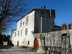 Le château-Haut vu depuis le sud-est.