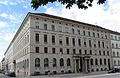 Бывший  Bayerische Versicherungsbank, ныне офисное здание